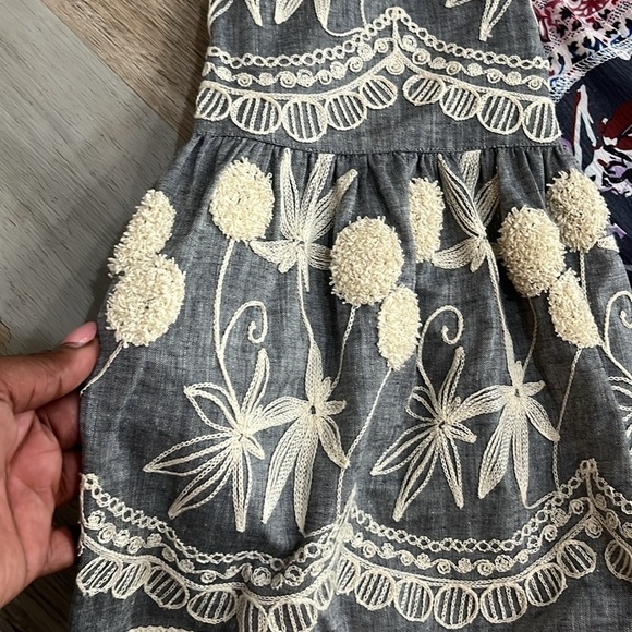 John Mark Boho Embroidered with Fringe trim Tunic with bell sleeves Size medium - Picture 4 of 11